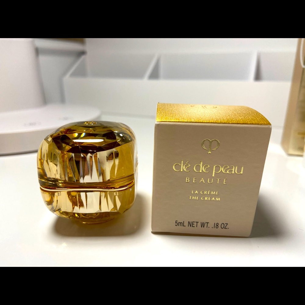 Cle de peau, the cream